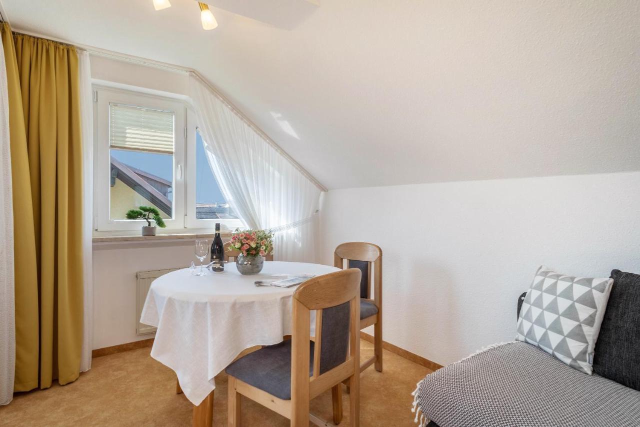 Ferienwohnung Lilo Immenstaad am Bodensee Buitenkant foto